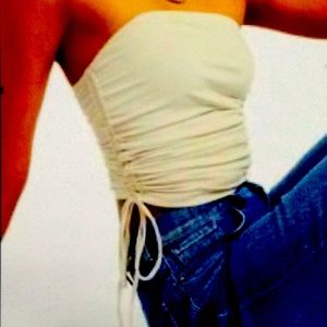 BY EXPRESS BRAND NEW METALLIC CREAM FRONT TUBE TOP!❤️🎁